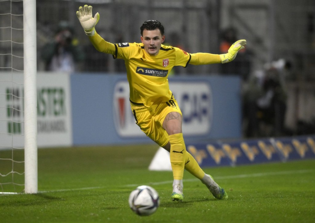 Wird Tim Schreiber im Spiel Halle gegen Mannheim erneut zum Matchwinner?