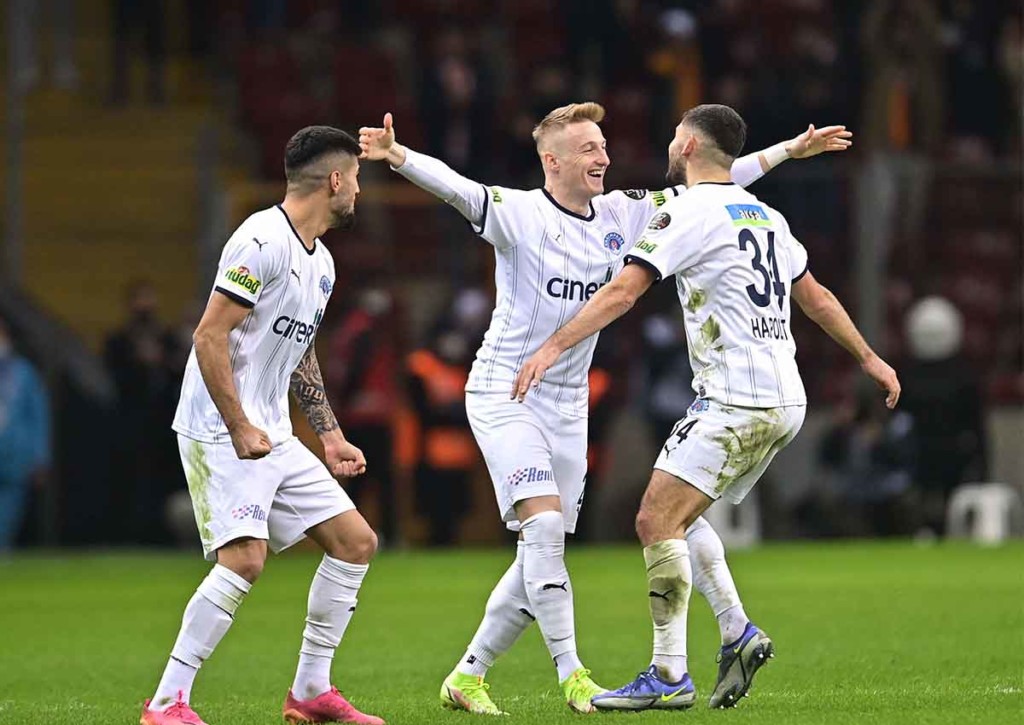 Überrascht Kasimpasa auch beim Tabellenzweiten? © IMAGO / Seskim Photo, 20.01.2022 Konyaspor Kasimpasa Tipp