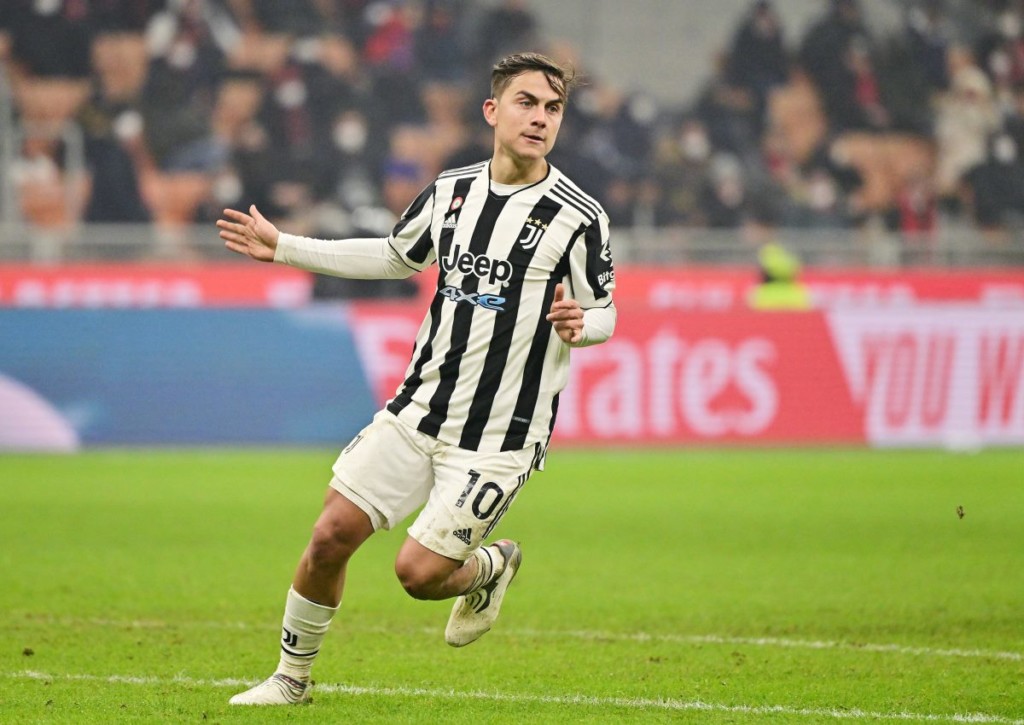 Muss Dybala nach dem Vlahovic-Transfer bei Juventus gegen Hellas Verona auf der Bank Platz nehmen?