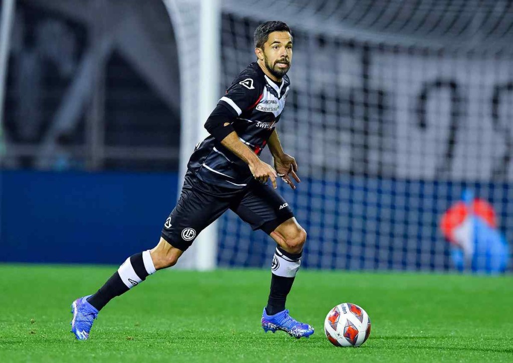 Lugano und Sabbatini werden gegen Thun nur knapp favorisiert © IMAGO / Sports Press Photo, 21.11.2021 Thun Lugano Tipp