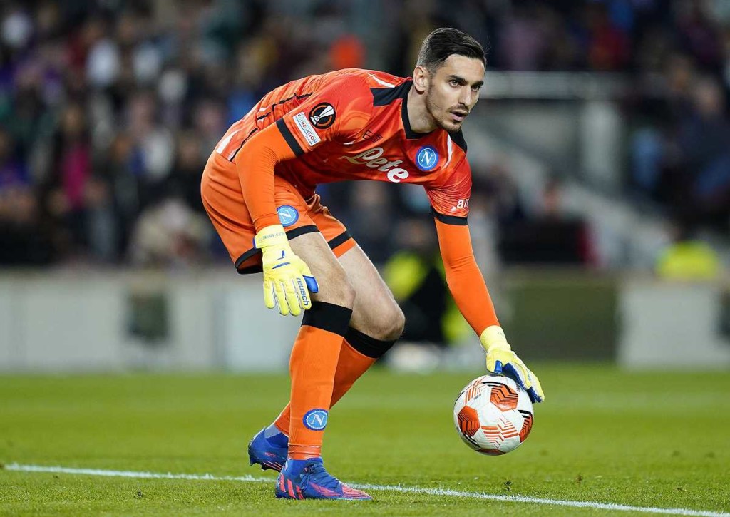 Muss Meret gegen Lazio Rom hinter sich greifen? © IMAGO / Pressinphoto, 17.02.2022 Lazio Rom Neapel Tipp