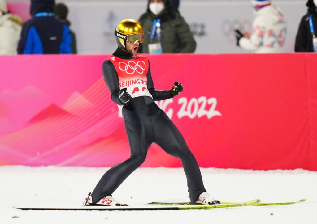 Holt Deutschland im Teamspringen bei Olympia am 14.02.2022 Edelmetall?