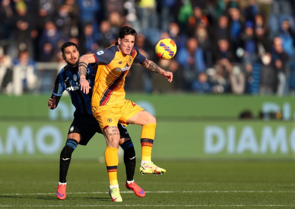 Kann Atalanta Bergamo AS Rom in der Tabelle auf Distanz halten?