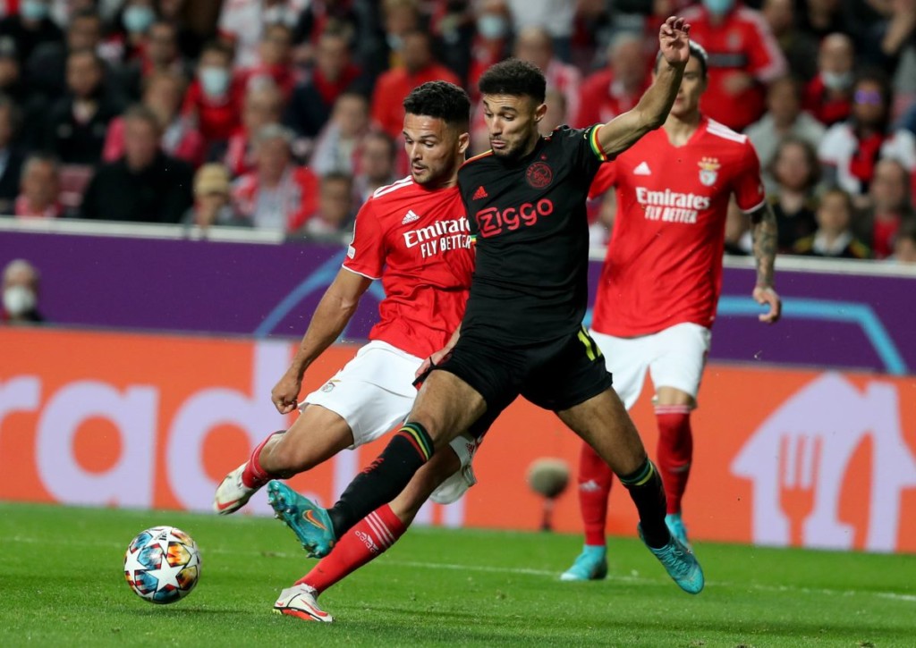 Bekommt Ajax Amsterdam auch im Rückspiel gegen Benfica Lissabon mehr Probleme als erwartet?