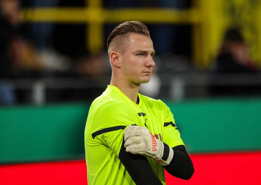 Hält Unbehaun den Kasten von Dortmund 2 gegen Halle sauber? © IMAGO / Eibner, 16.04.2022 Dortmund 2 Halle Tipp