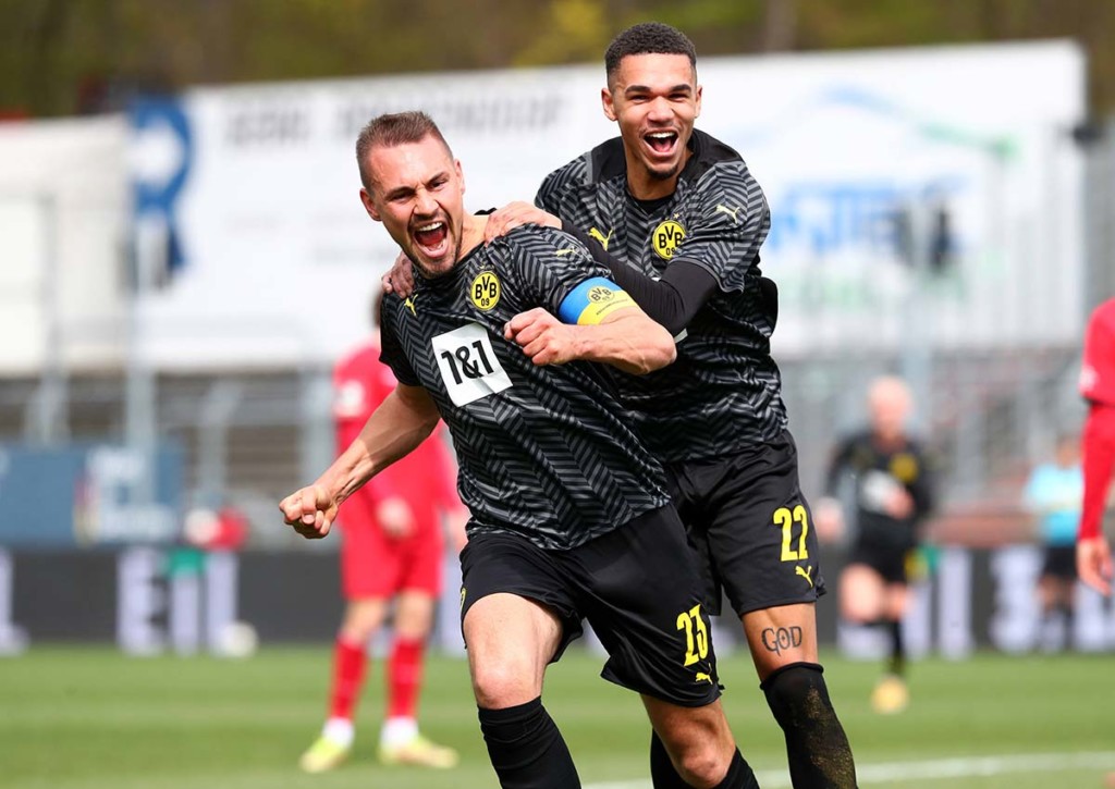 Wird Dortmund 2 am Ende über einen Sieg gegen Viktoria Berlin jubeln? © IMAGO / Thomas Bielefeld, 02.04.2022 Dortmund 2 Viktoria Berlin Tipp