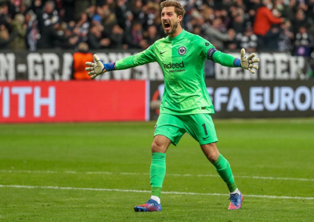 Gewinnt Trapp mit Frankfurt gegen Flekken und Freiburg das Duell der beiden statistisch besten Keeper der Liga? © IMAGO / osnapix, 07.04.2022 Gewinnt Trapp mit Frankfurt gegen Flekken und Freiburg das Duell der beiden statistisch besten Keeper der Liga?