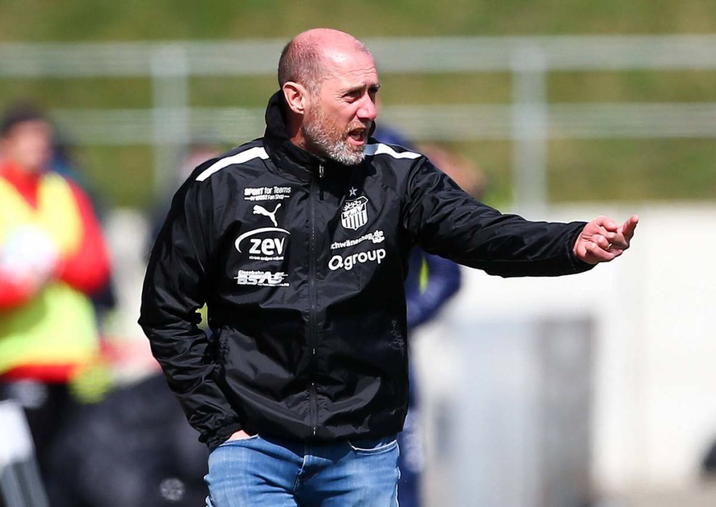 Coacht Joe Enochs den FSV Zwickau zum Sieg über Havelse? © IMAGO / Picture Point, 03.04.2022 Havelse Zwickau Tipp