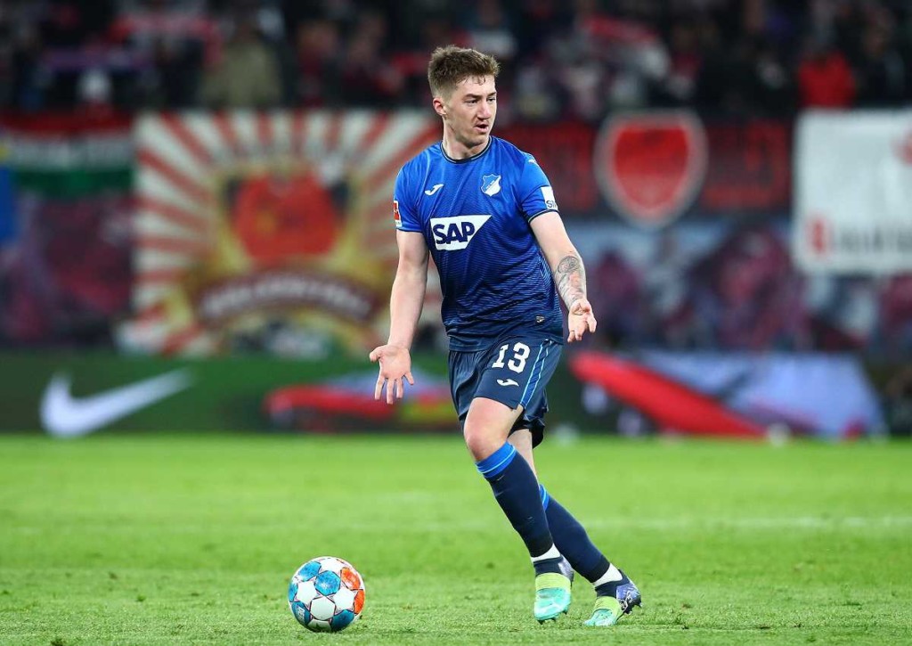 Hoffenheim (im Bild: Stiller) ist klarer Favorit gegen Fürth © IMAGO / Jan Huebner, 10.04.2022 Hoffenheim Fürth Tipp