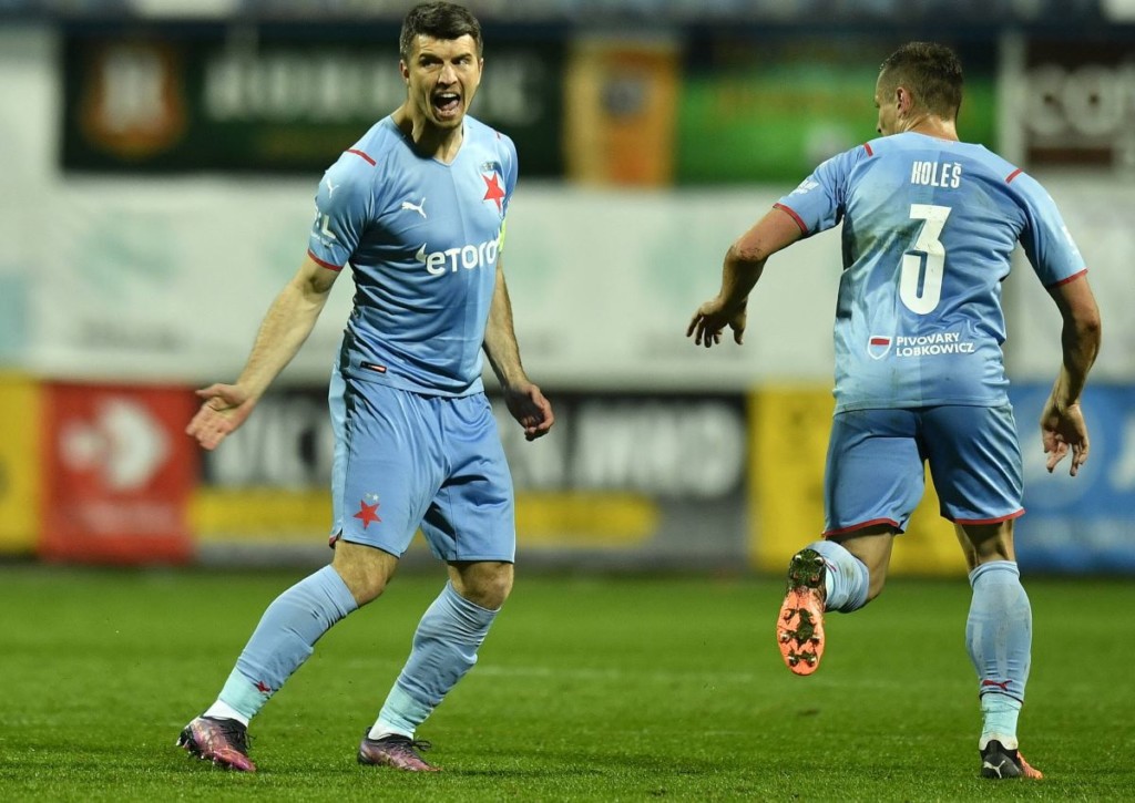 Übernimmt Slavia Prag mit einem Sieg im Spitzenspiel gegen Viktoria Pilsen wieder die Tabellenspitze?