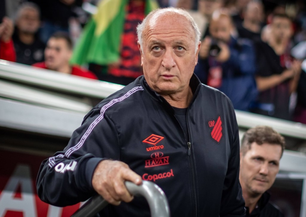 Zieht Athletico PR mit Coach Scolari dank eines Sieges gegen Caracas ins Copa-Achtelfinale ein?