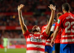 Schafft Granada (im Bild: Javier Suarez) gegen Espanyol Barcelona den Klassenerhalt? © IMAGO / NurPhoto, 10.05.2022 Granada Espanyol Barcelona Tipp