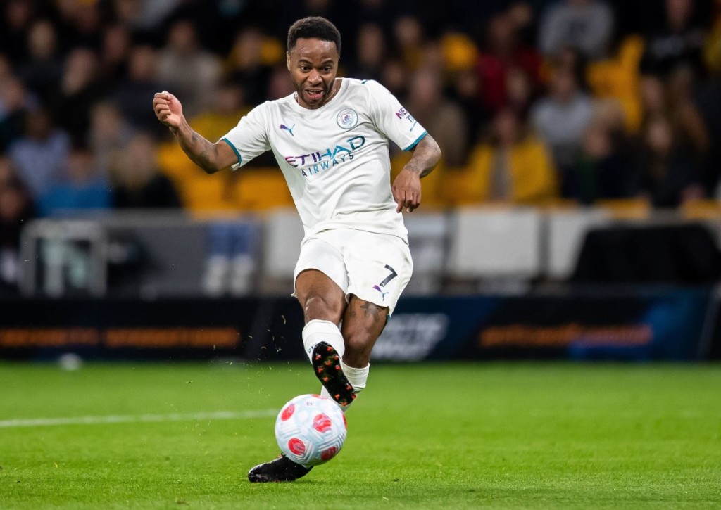 Geht Manchester City (im Bild: Raheem Sterling) bei West Ham den entscheidenden Schritt in Richtung Titel?