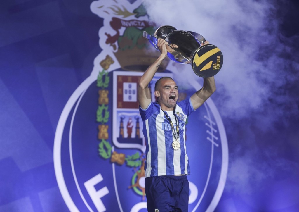Holt Porto im Pokalfinale gegen Tondela das nationale Double?