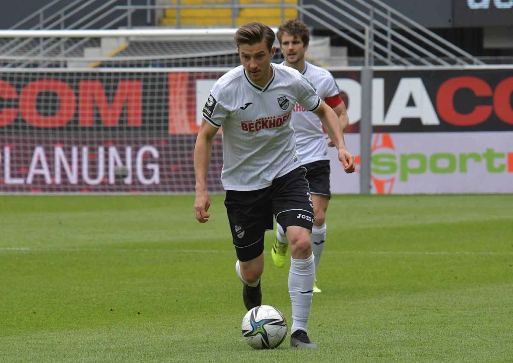 Agieren Petkov & Co. gegen Dortmund 2 auf Augenhöhe? © IMAGO / Dünhölter SportPresseFoto, 30.04.2022 Dortmund 2 Verl Tipp