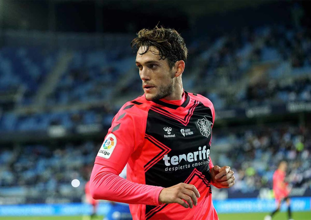 Kehrt Teneriffa (im Bild: Alexandre Corredera) durch einen Sieg gegen Girona ins spanische Oberhaus zurück? © IMAGO / ZUMA Wire, 15.11.2021 Teneriffa Girona Tipp
