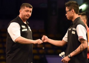 Startet Österreich mit Suljovic und Rowby-Rodriguez gegen Finnland mit einem Sieg in den Team World Cup? © IMAGO / Jan Huebner, 02.06.2017 Startet Österreich mit Suljovic und Rowby-Rodriguez gegen Finnland mit einem Sieg in den Team World Cup?