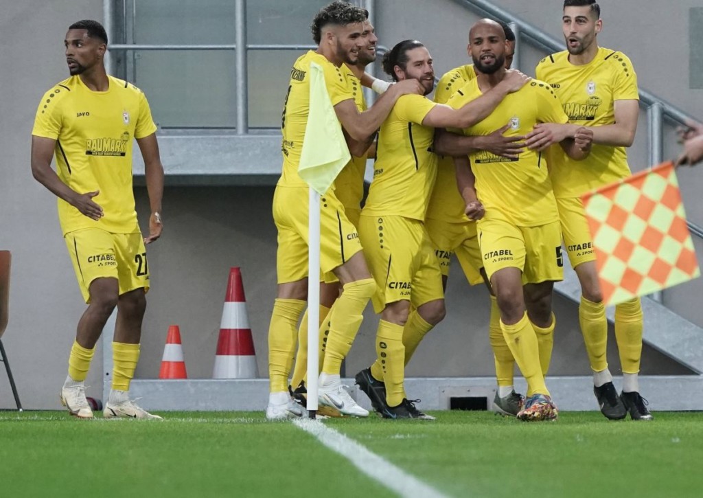 Wer legt im Hinspiel zwischen Düdelingen und FK Tirana vor?
