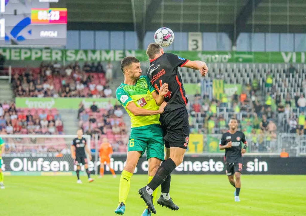 AEK Larnaca Midtjylland Tipp
