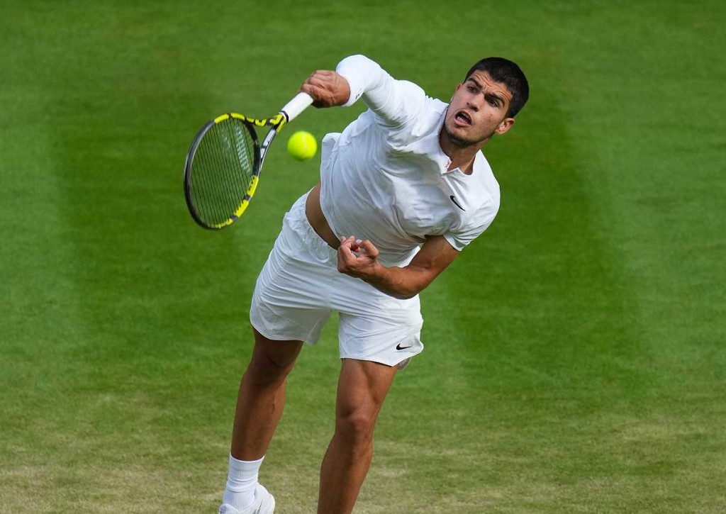 Alcaraz will seine Favoritenrolle gegen Sinner bestätigen © IMAGO / Paul Zimmer, 01.07.2022 Jannik Sinner Carlos Alcaraz Tipp