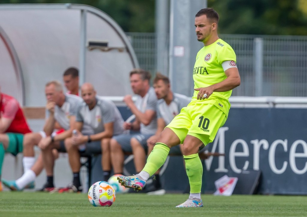 Fallen viele Tore im Duell Wehen Wiesbaden gegen Dortmund 2?