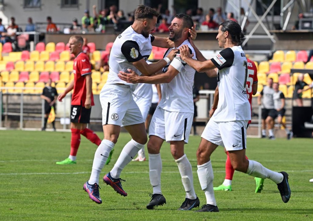 Setzt Elversberg die Erfolgsserie auch im Saarlandderby gegen Saarbrücken fort?