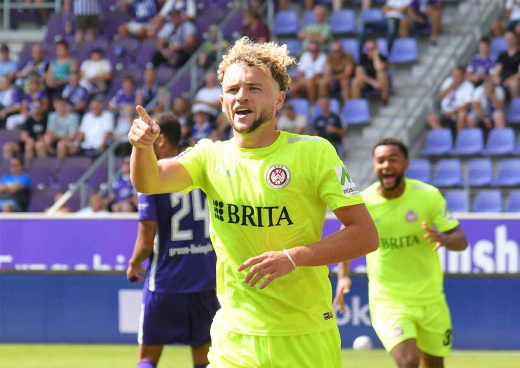 Gibt es für Wiesbaden (im Bild: Benedict Hollerbach) gegen Osnabrück den nächsten Sieg? © IMAGO / Eibner, 14.08.2022 Wiesbaden Osnabrück Tipp