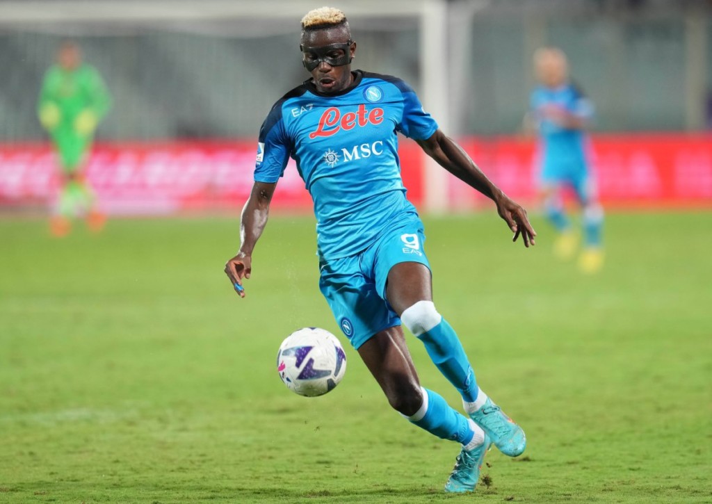 Fackelt Neapel (im Bild: Victor Osimhen) im Heimspiel gegen Lecce wieder ein Torfeuerwerk ab? © IMAGO / Fotoagenzia, 28.08.2022 Fackelt Neapel (im Bild: Victor Osimhen) im Heimspiel gegen Lecce wieder ein Torfeuerwerk ab?