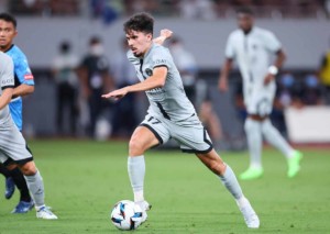 Wird PSG (im Bild: Vitinha) der klaren Favoritenrolle gegen Clermont gerecht? © IMAGO / AFLOSPORT, 20.07.2022 Clermont PSG Tipp