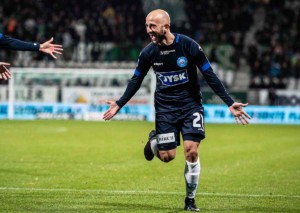 Gojani & Co. wollen die Favoritenrolle gegen HJK bestätigen. © IMAGO / Gonzales Photo, 15.10.2021 Silkeborg HJK Tipp