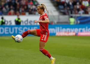 Können die Bayern (im Bild: Giulia Gwinn) bereits in San Sebastian gegen Real Sociedad gewinnen? © IMAGO / HMB-Media, 16.09.2022 Bayer Real Sociedad Tipp