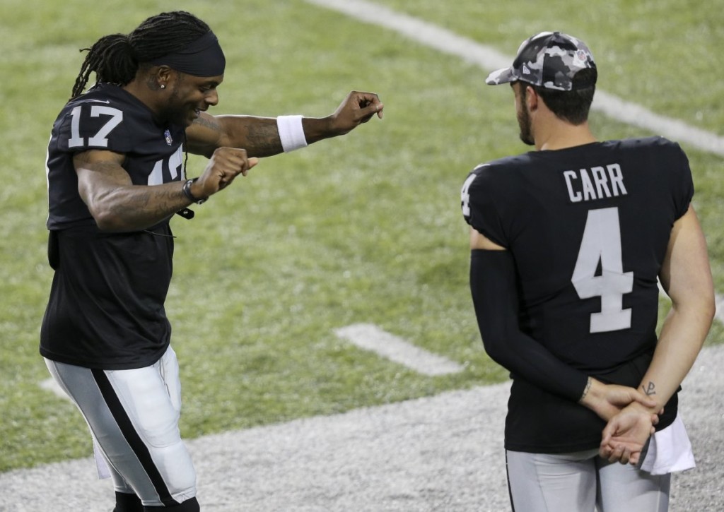 Starten die Raiders mit ihrem neuen Traum-Duo Carr/Adams gegen die Chargers furios in die neue NFL Saison?