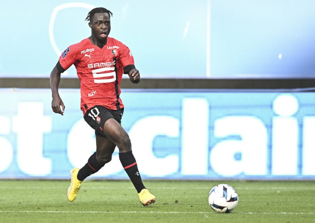 Für Stade Rennes (im Bild: Kamaldeen Sulemana) zählt auf Zypern bei AEK Larnaca nur ein Sieg.