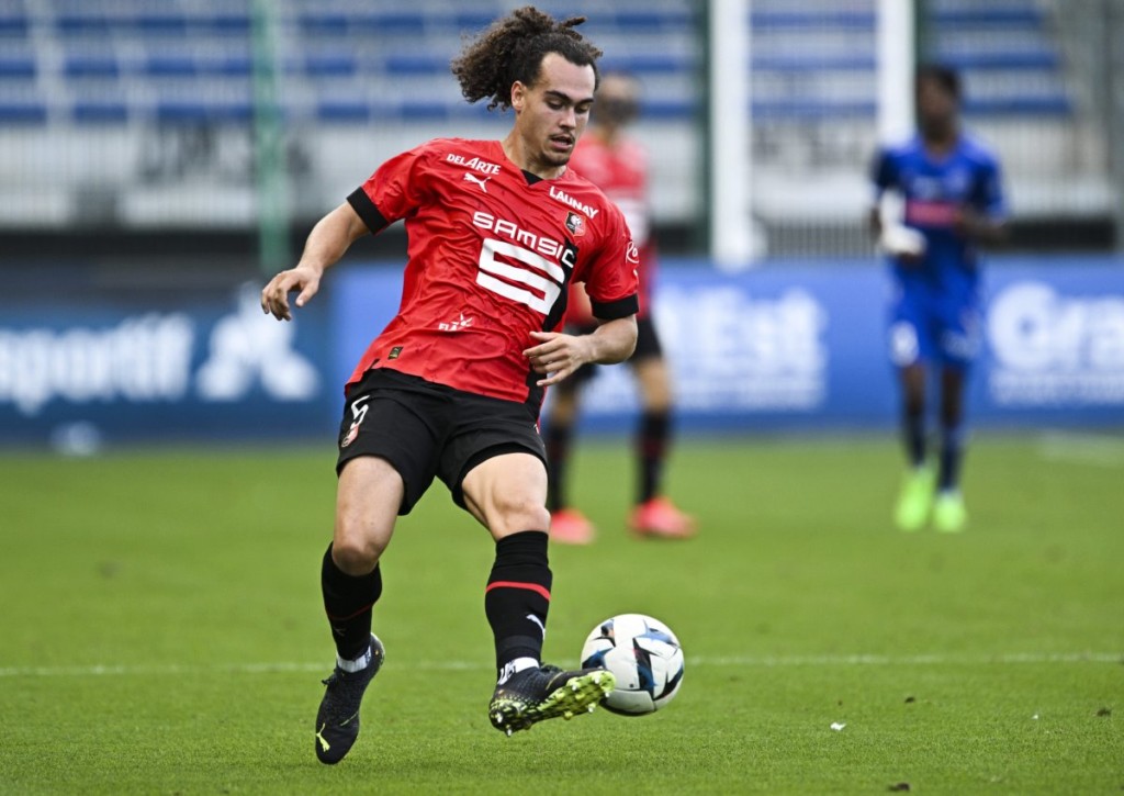 Wer setzt sich an die Spitze der Gruppe? Stade Rennes mit Arthur Theate oder Fenerbahce?