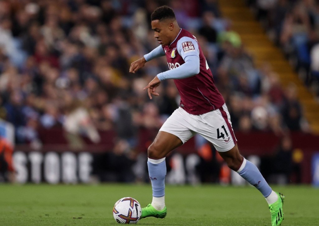 Beendet Aston Villa (im Bild: Jacob Ramsey) die Auswärtsdurststrecke in Leeds?