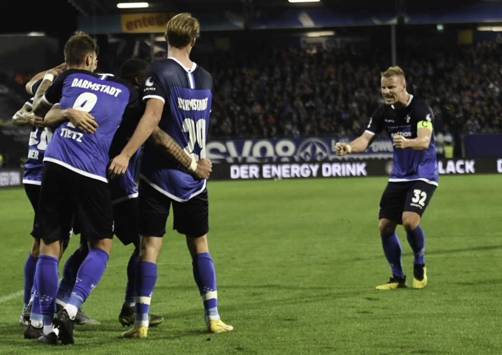 Landet Darmstadt auch in St. Pauli einen Statement-Dreier?