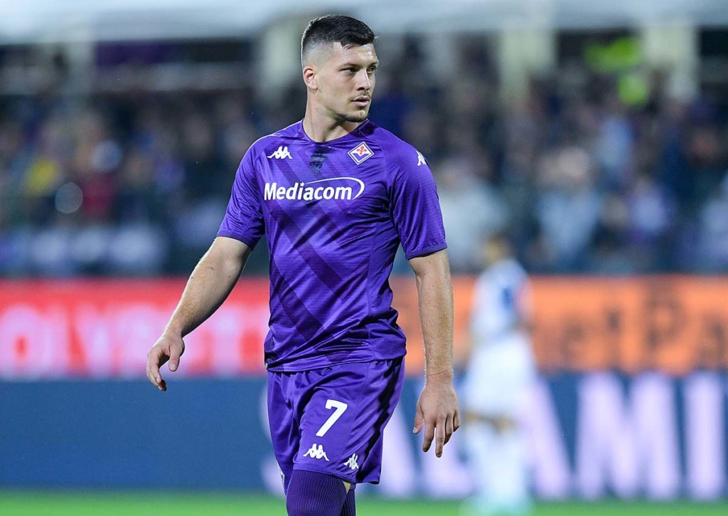 Behauptet sich Fiorentina (im Bild: Luka Jovic) zuhause gegen Hearts? © IMAGO / NurPhoto, 10.10.2022 Fiorentina Hearts Tipp