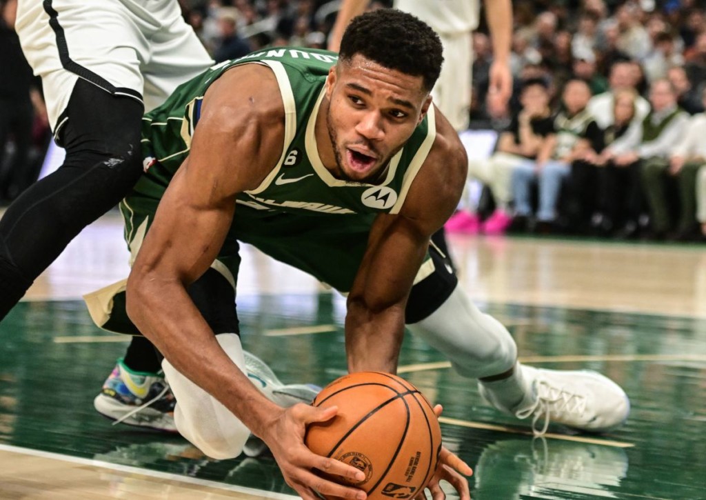 Dominiert Giannis auch das Spiel seiner Bucks gegen die Pistons?
