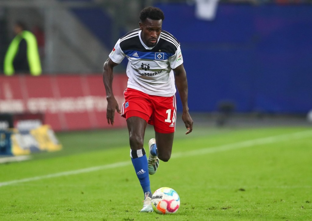 Gewinnt der HSV (im Bild: Bakery Jatta) gegen Kaiserslautern zum sechsten Mal in Folge? © IMAGO / Jan Huebner, 17.09.2022 Gewinnt der HSV (im Bild: Bakery Jatta) gegen Kaiserslautern zum sechsten Mal in Folge?