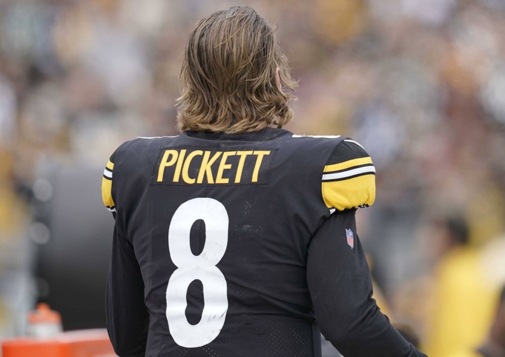 Holt sich Kenny Pickett mit den Steelers gegen die Bills eine Abreibung ab?
