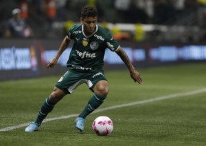 Erledigt Palmeiras (im Bild: Marcos Rocha) die Pflichtaufgabe bei Atletico Go? © IMAGO / Sports Press Photo, 06.10.2022 Erledigt Palmeiras (im Bild: Marcos Rocha) die Pflichtaufgabe bei Atletico Go?