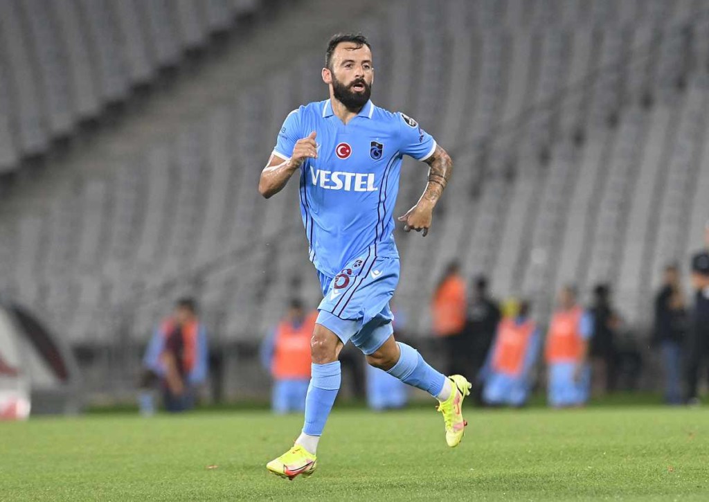 Dominiert Trabzonspor (im Bild: Siopis) gegen Kasimpasa in beiden Hälften? © IMAGO / Seskim Photo, 05.08.2022 Trabzonspor Kasimpasa Tipp