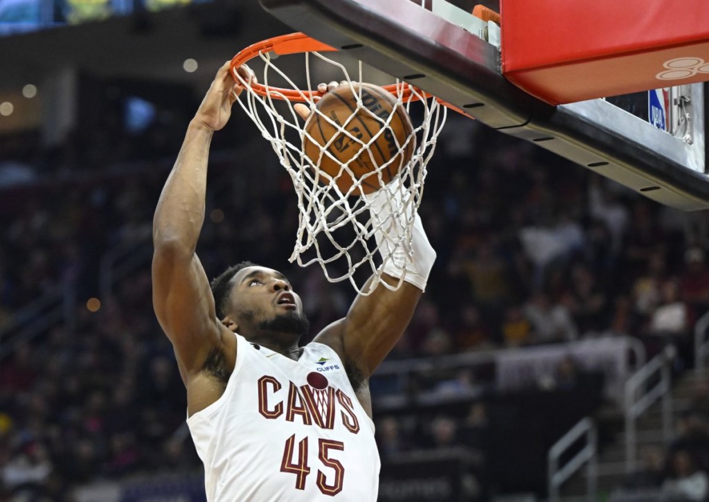 Schlagen die Cavs mit Superstar Mitchell auch gegen die LA Lakers wieder zu?