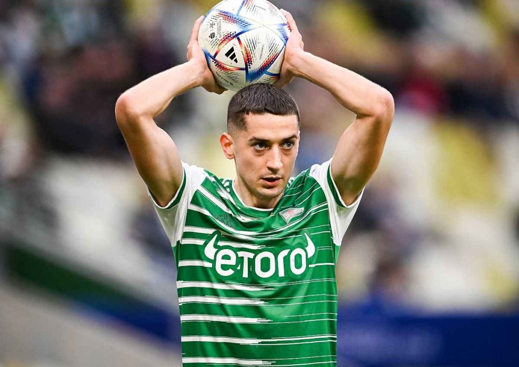 Zeigt Lechia Gdansk (im Bild: Stec) gegen Gornik Zabrze eine Trotzreaktion? © IMAGO / Newspix, 30.10.2022 Lechia Gdansk Gornik Zabrze Tipp