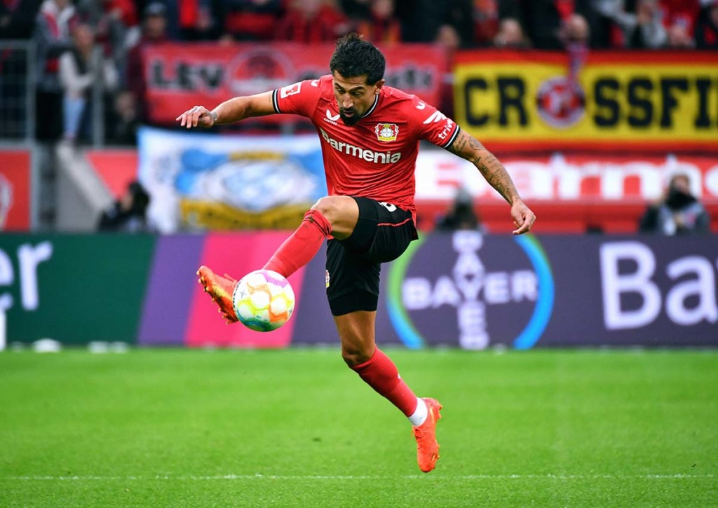 Holt Leverkusen (im Bild: Kerem Demirbay) am 14. Bundesliga-Spieltag den nächsten eindrucksvollen Sieg? © IMAGO / Uwe Kraft, 06.11.2022 Talk & Tipps Podcast Bundesliga 14. Spieltag