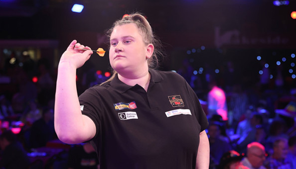 Darts WM 2023 Frauen: Sherrock, Ashton & Greaves im Ally Pally dabei