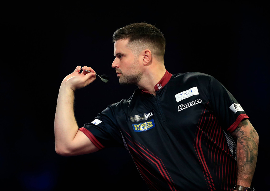 Bei der Darts WM muss Luke Woodhouse gegen den Ukrainer Vladyslav Omelchenko ran. © IMAGO / Action Plus, 23.12.2021 Luke Woodhouse Vladyslav Omelchenko Tipp