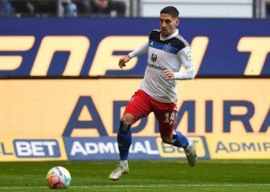 Schnappt sich der HSV (im Bild: Ludovit Reis) zum Frühjahresauftakt gegen Braunschweig die drei Zähler? © IMAGO / Nordphoto, 12.11.2022 HSV Braunschweig Tipp