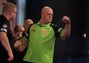 Kürt sich Michael van Gerwen erneut gegen Michael Smith zum Darts-Weltmeister? © IMAGO / Action Plus, 02.01.2023 Michael Smith Michael van Gerwen Tipp