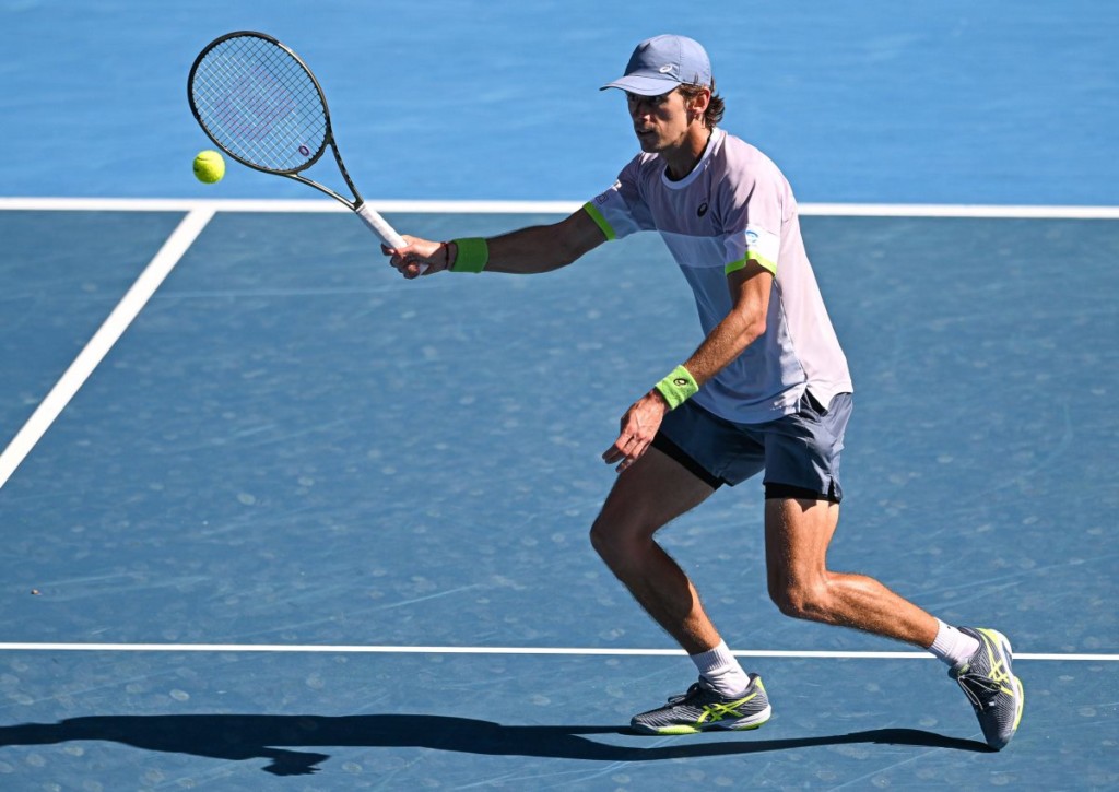 Kann Lokalmatador Alex de Minaur den großen Novak Djokovic stürzen?